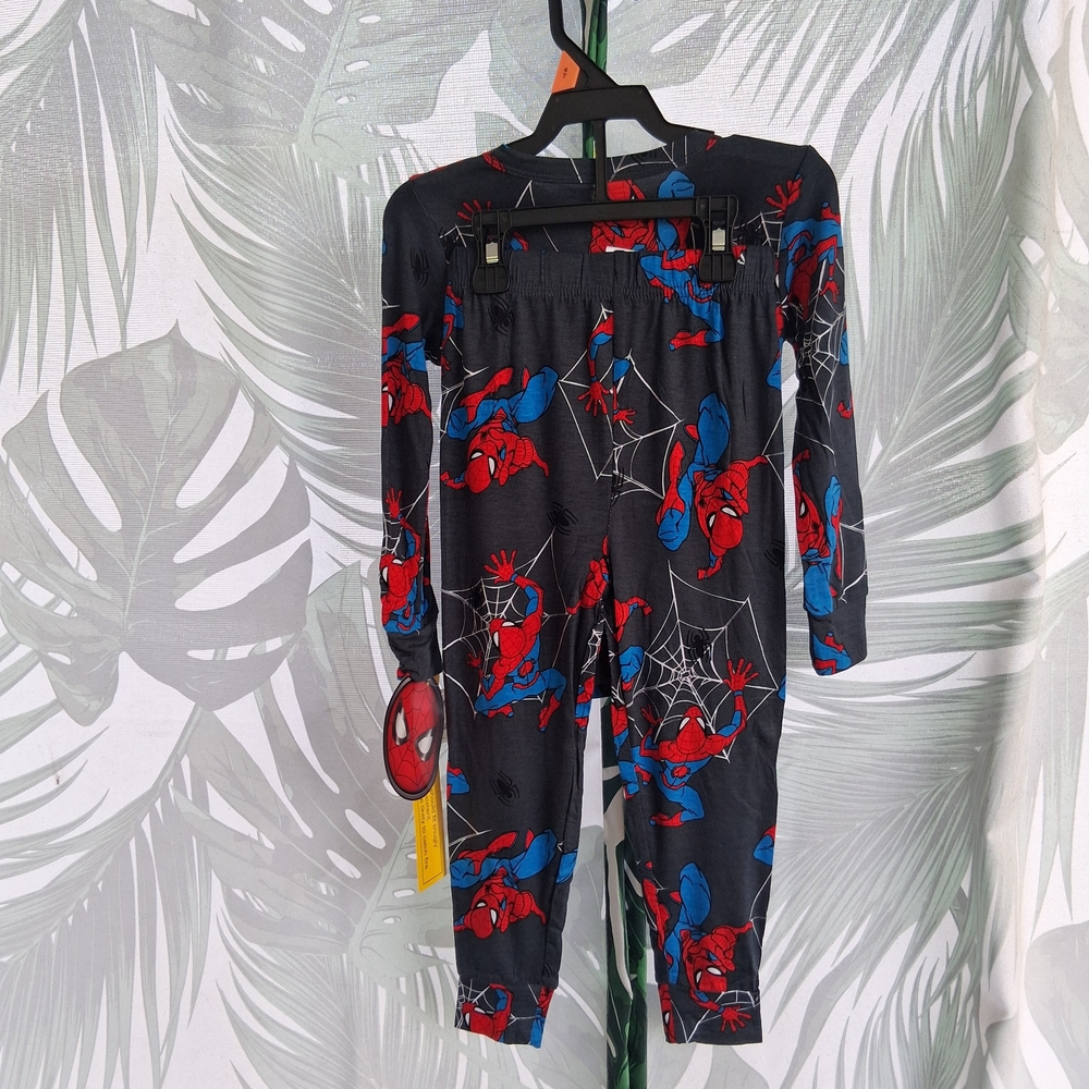Marvel Kids Long Sleeve 2-piece Pajama Set - Black and Blue Spider-Man Design - Picture 3 of 4
